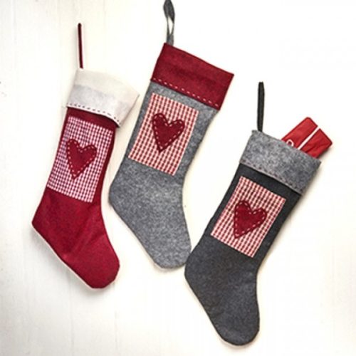 Karácsonyi zokni szív mintával, filc, piros/szürke/fekete, 45 cm